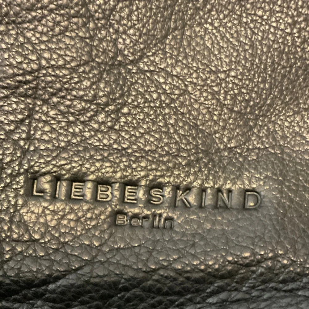 Liebeskind Black Leather Shoulder Bag - Picture 2 of 5